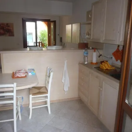 Ampio Monolocale Lägenhet