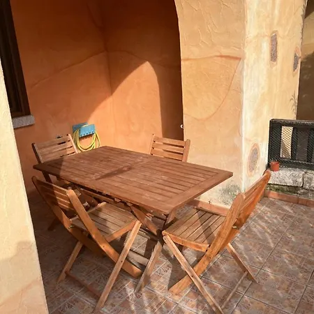 Ampio Monolocale Lägenhet