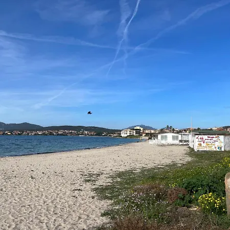 Ampio Monolocale * Golfo Aranci