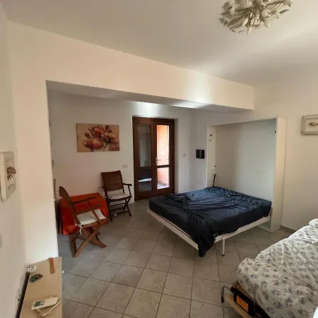 Ampio Monolocale * Golfo Aranci